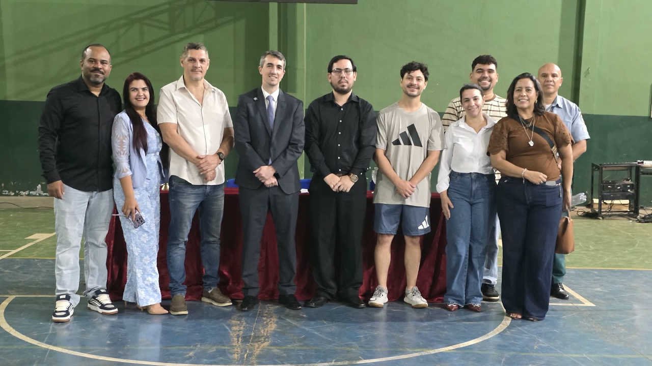 Magistratura aproxima Justiça de estudantes em escola da região do Iracy Coelho, em Campo Grande