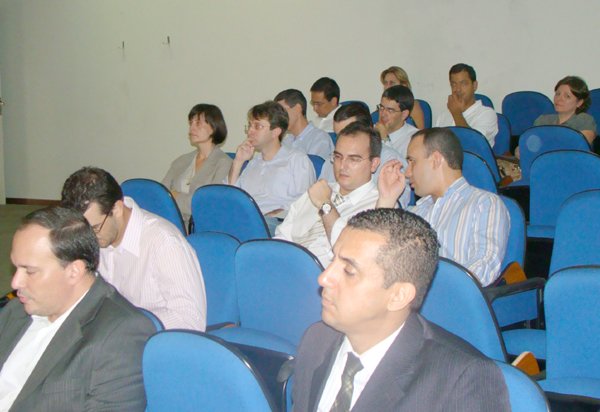 curso_de_aperfeioamento_2_20110507_1155128876